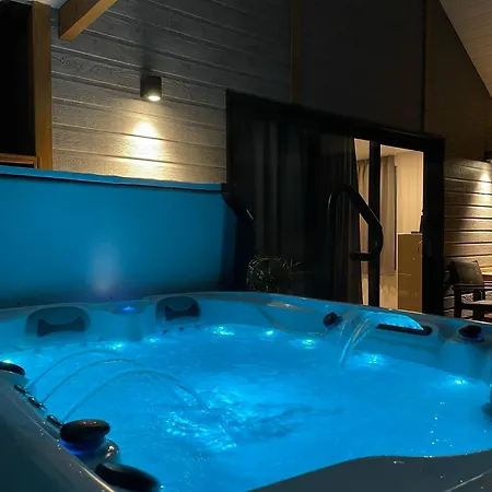 Domaine Les 2 Mondes Hotel 3*