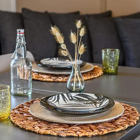 Hotel Domaine Les 2 Mondes Aydat